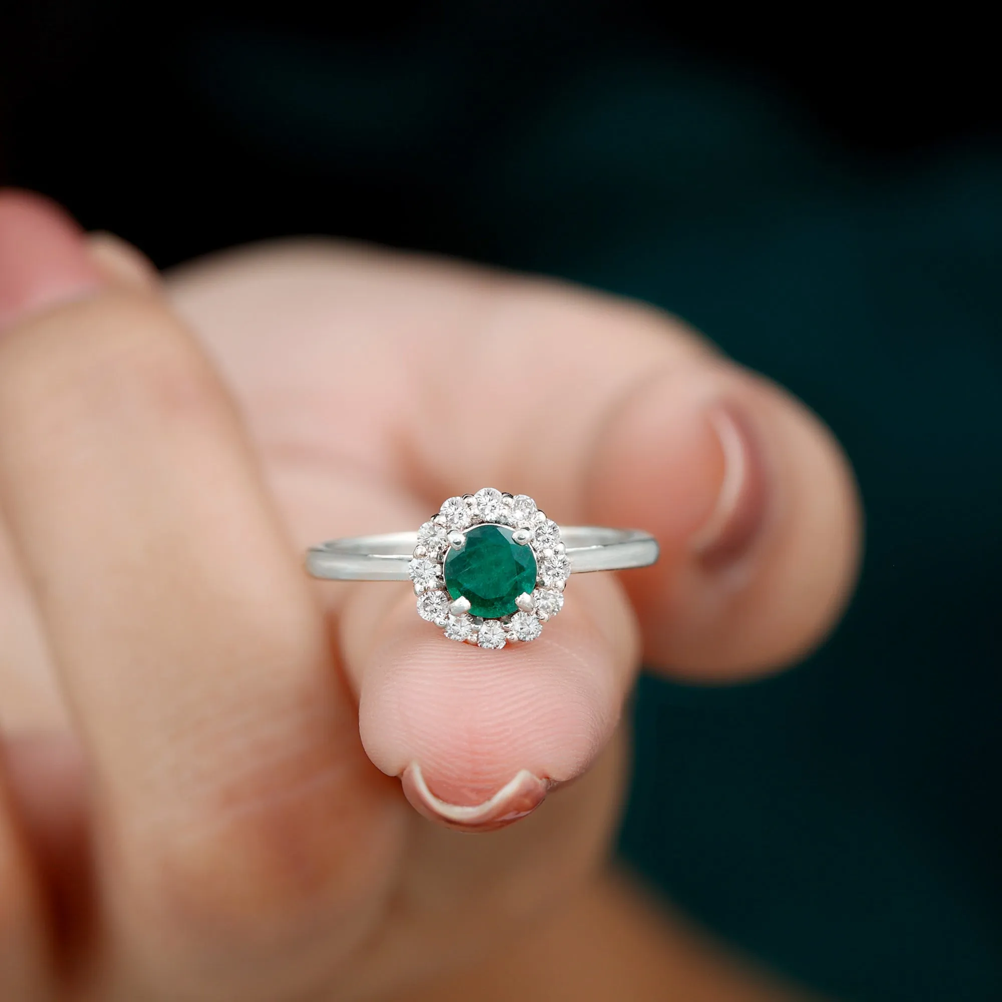 1 CT Emerald Engagement Ring with Diamond Halo