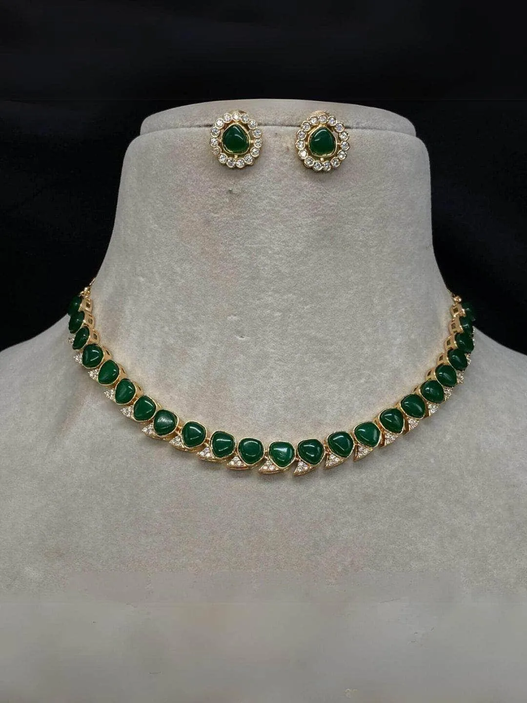 Beaded Choker Necklace Set