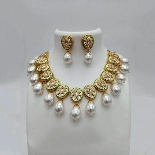 Cut Work Kundan Baroque Pearl Set