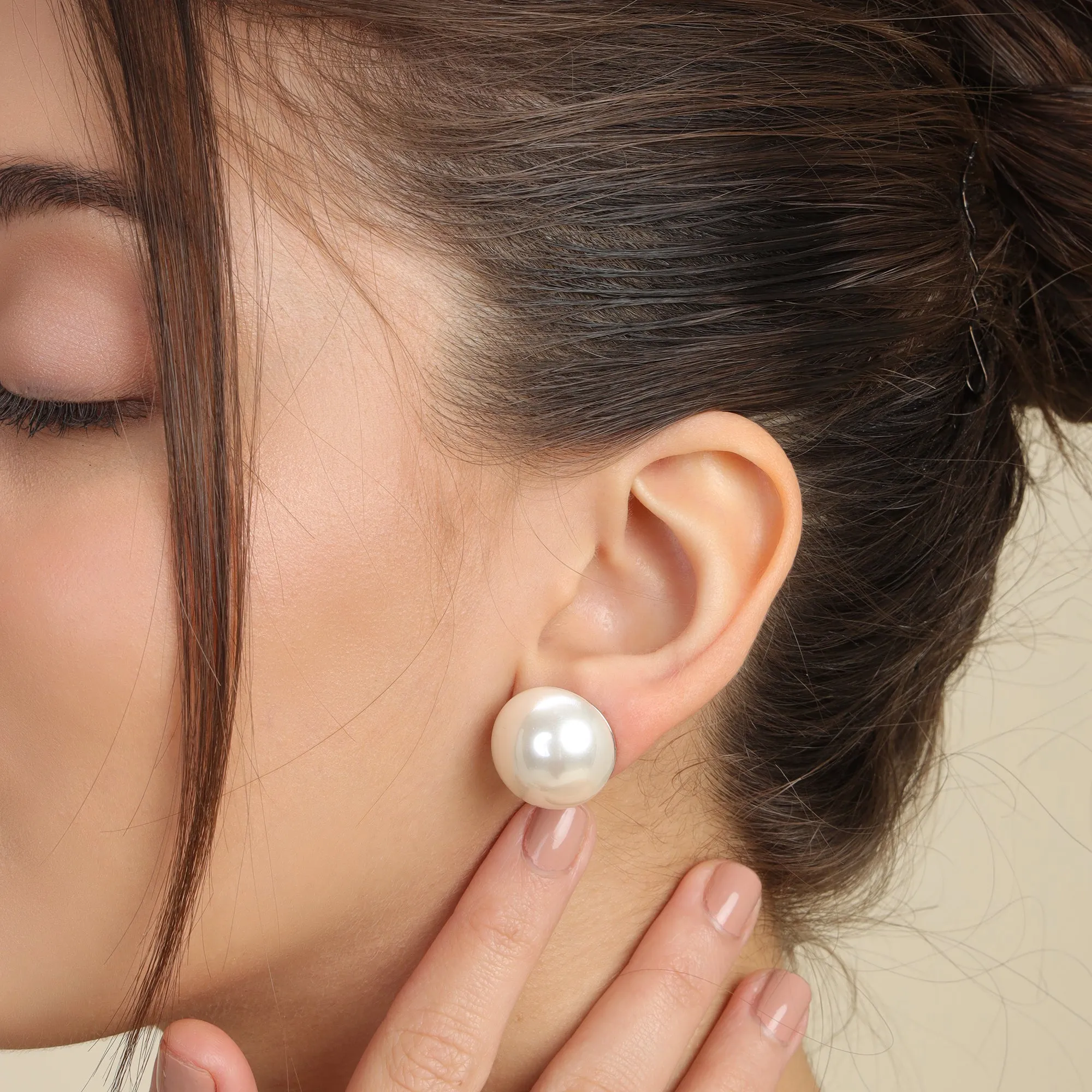 Frosted Pearl Studs