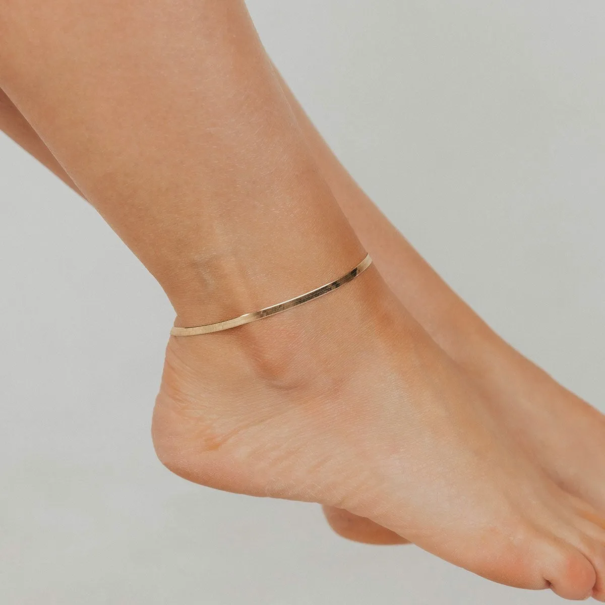 Hera 4mm Herringbone Anklet (Gold)