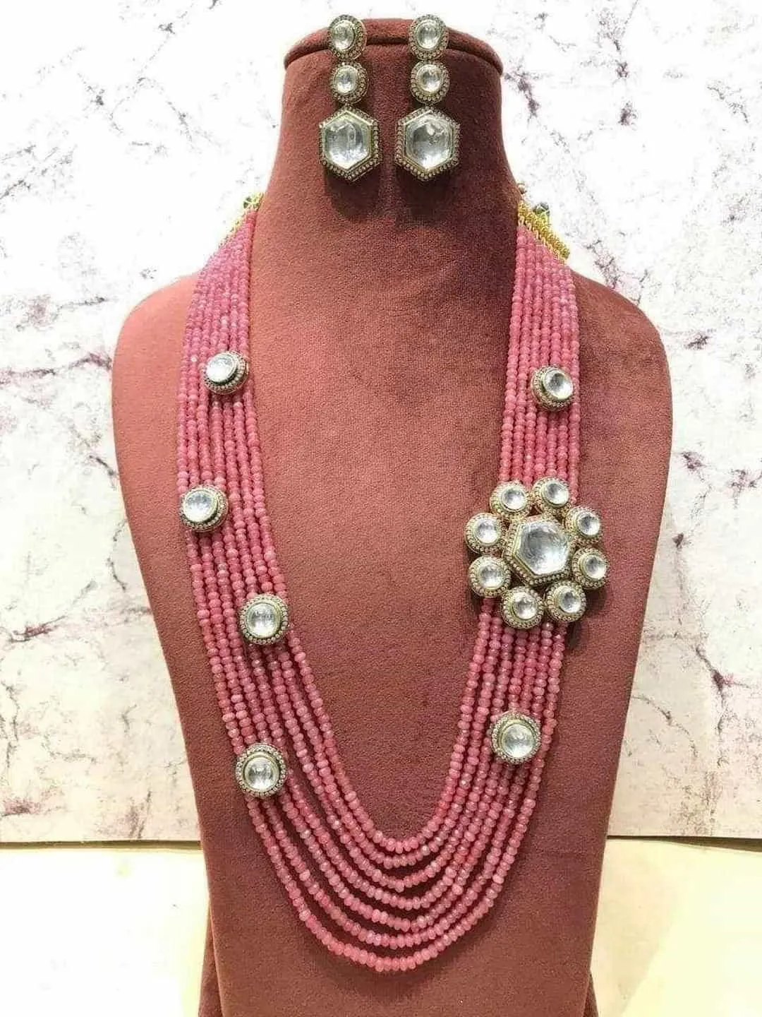 Kundan Patched Necklace