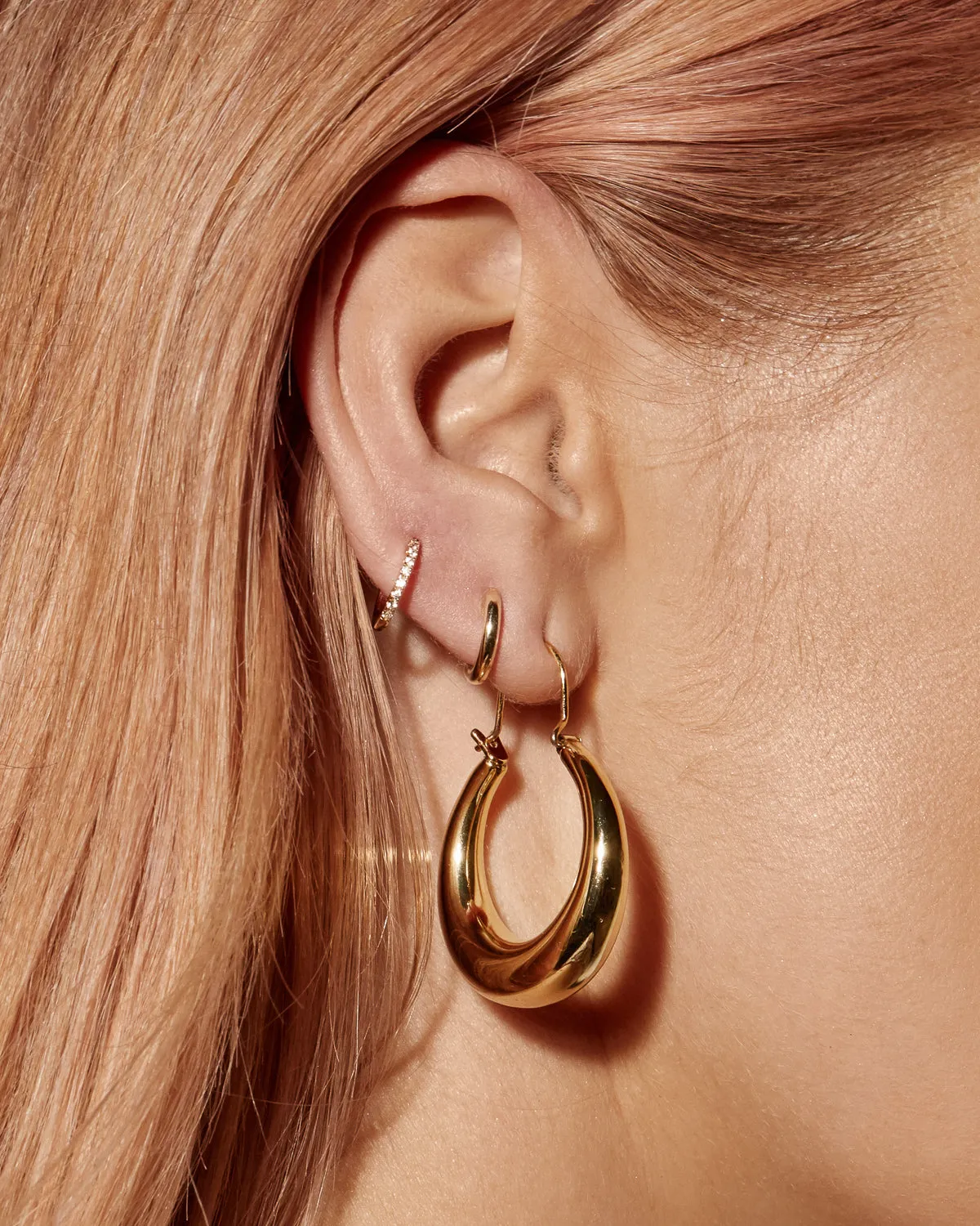 Martina Tube Hoops- Gold