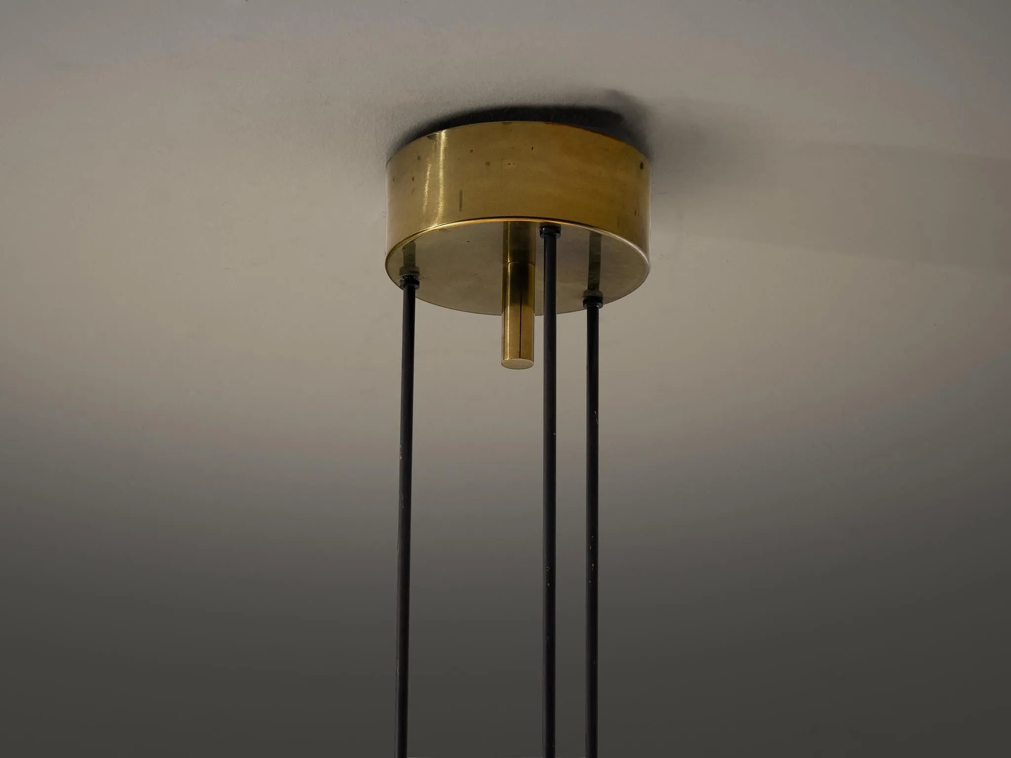 Max Ingrand for Fontana Arte '2356' Chandelier in Brass and Glass