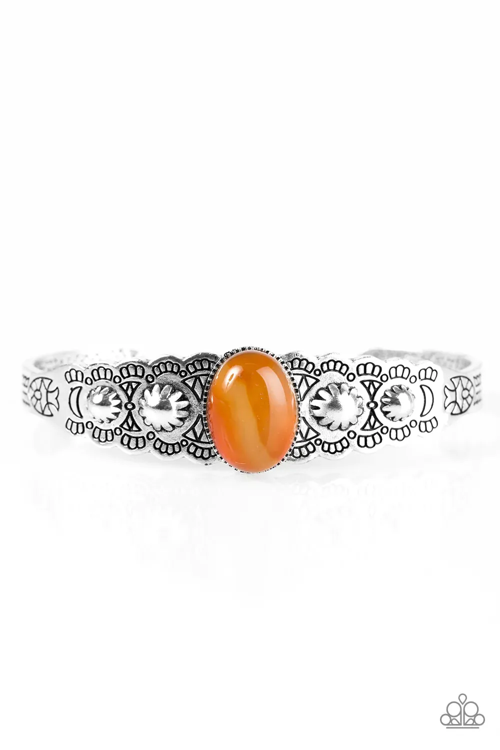 Paparazzi Bracelet ~ Desert Escapade - Orange