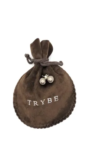 Trybe: Studs