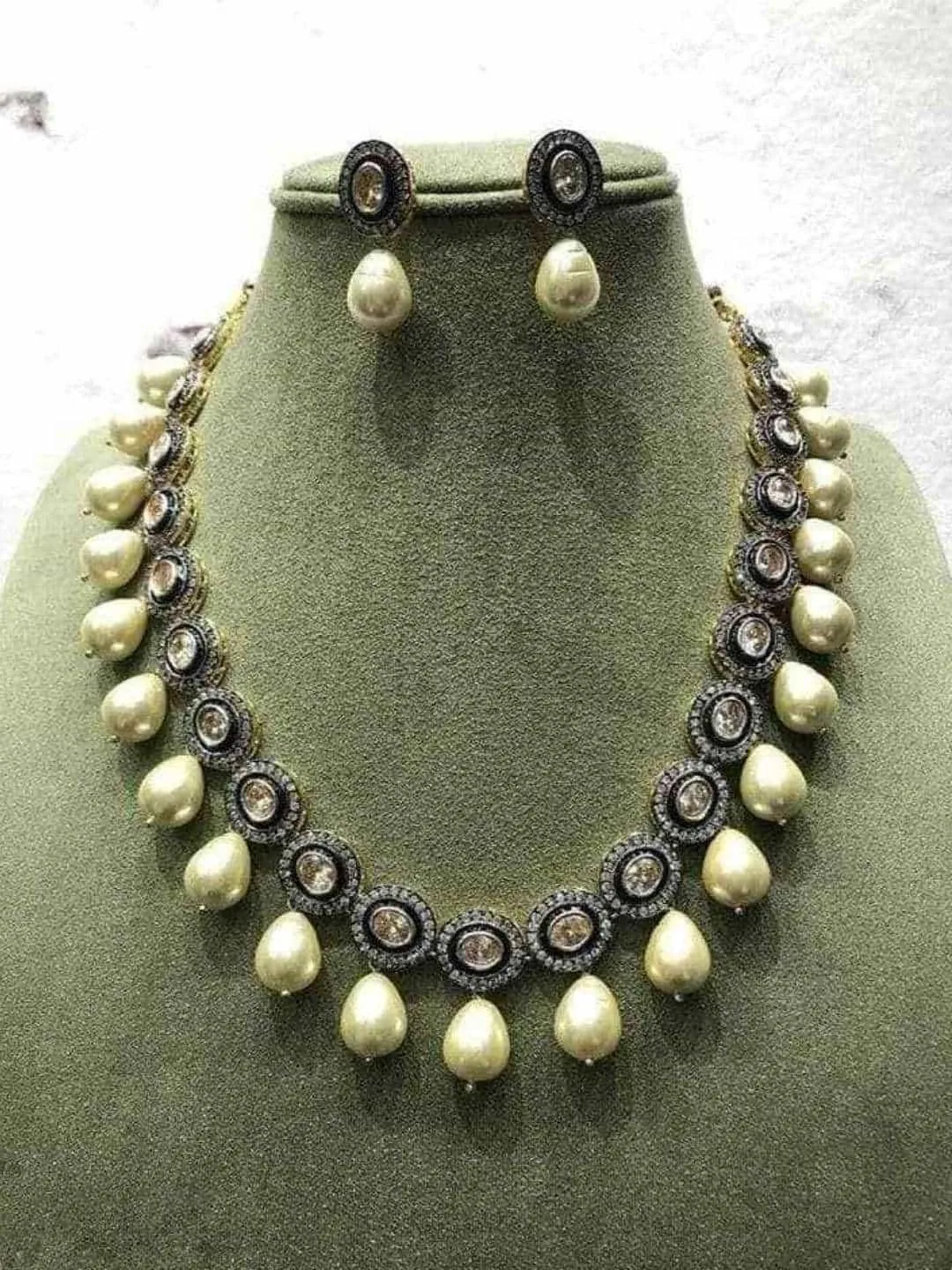 Victorian Polki Pearl Necklace